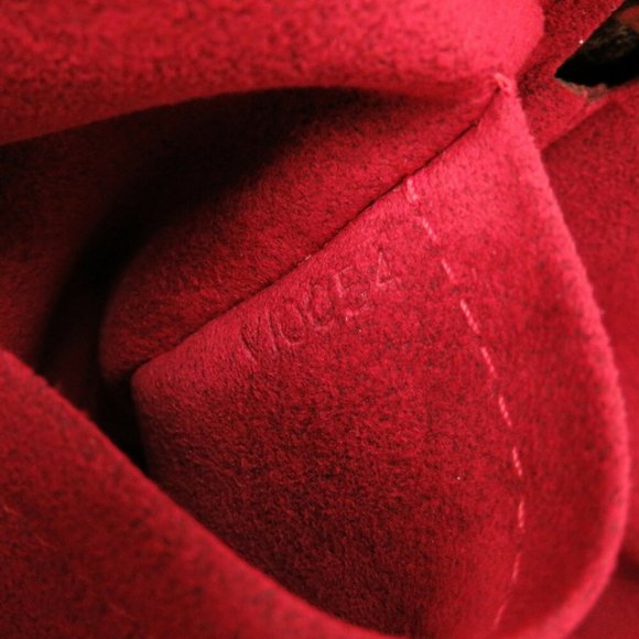 Louis Vuitton Coussin GM Monogram M51141 Handbag LV 0131 LOUIS VUITTON - Picture 8 of 9